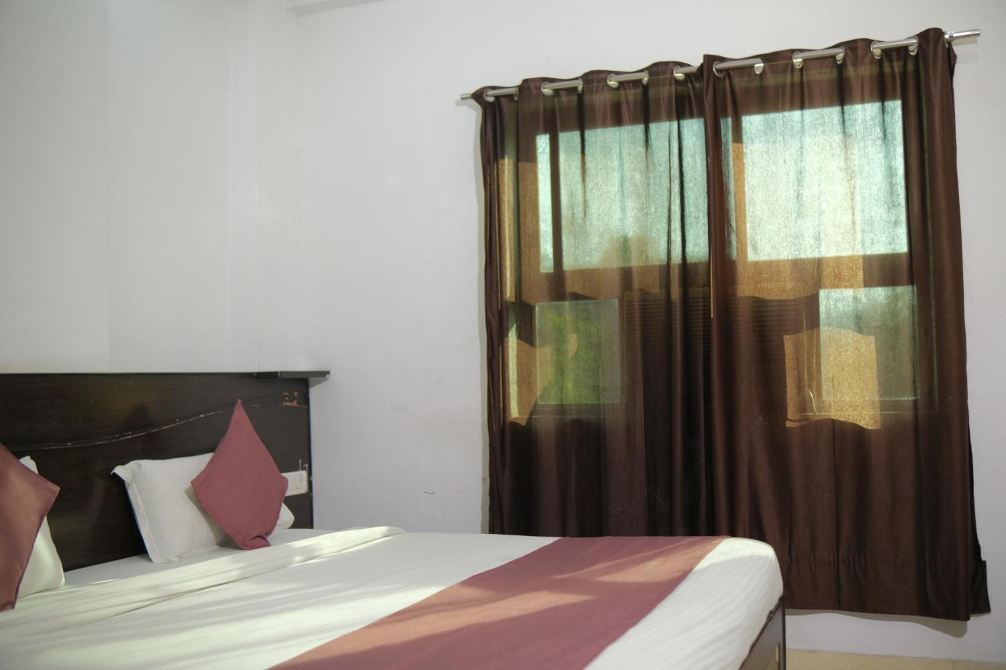 Hotel Quality Time Udaipur Exteriör bild