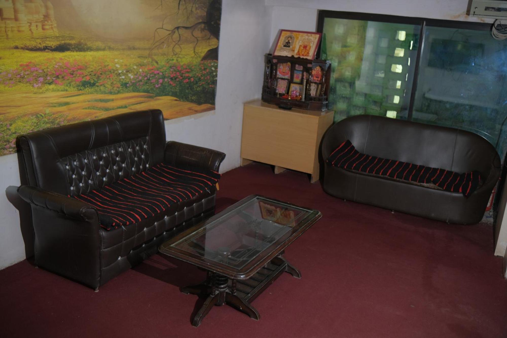 Hotel Quality Time Udaipur Exteriör bild
