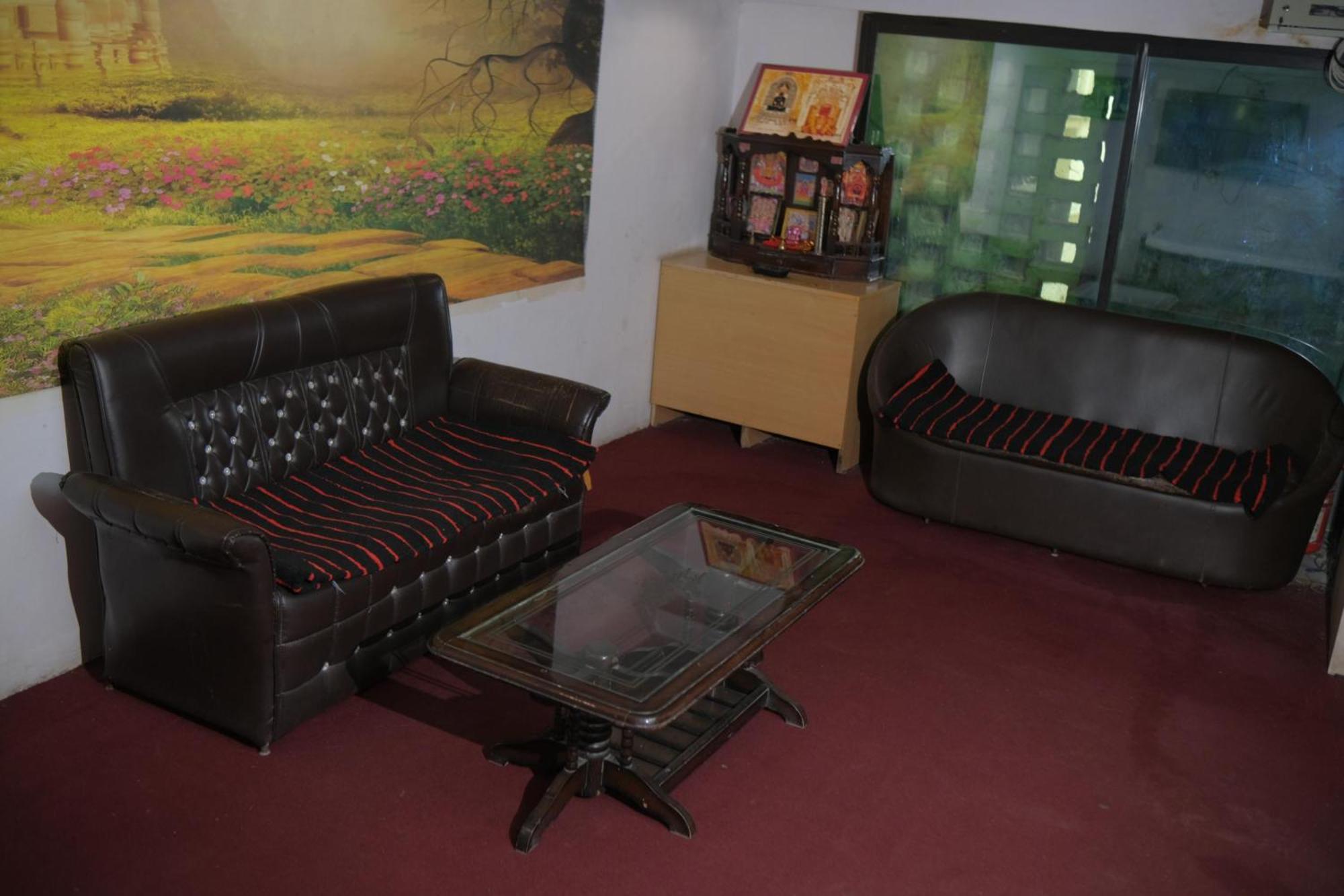 Hotel Quality Time Udaipur Exteriör bild